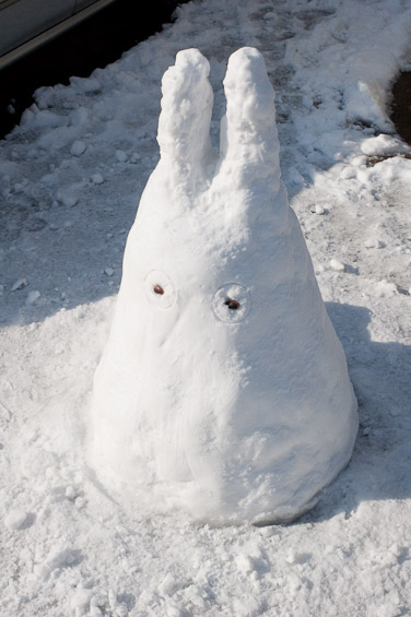 snow-totoro-1-2